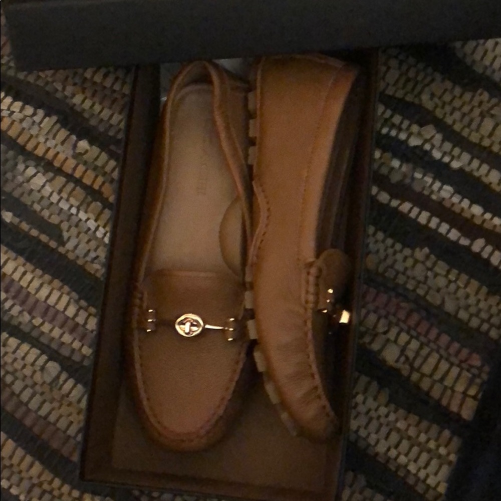 New coach flats size 8.5 leather